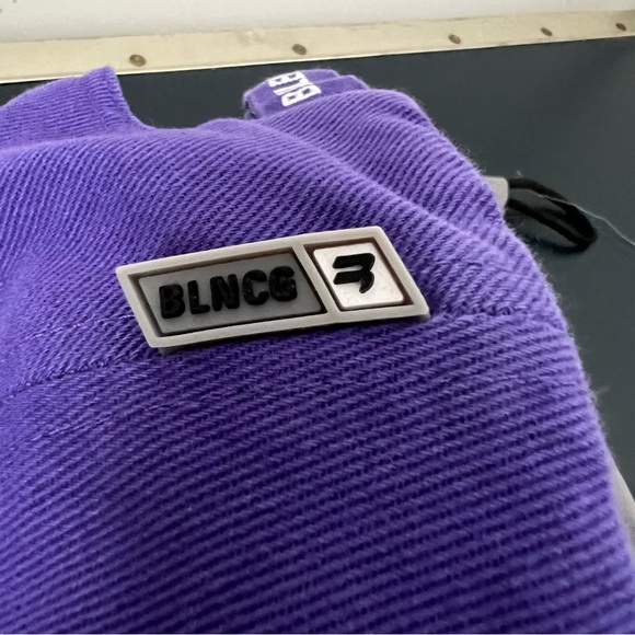 Balenciaga Unity Snowboard Cap - Picture 6 of 6